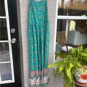 Floral Teal and Pink Jumpsuit with pockets Medium Excellent condition